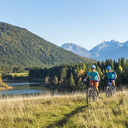 מלון Alpin Sacher זיפלד אין טירול