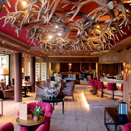 Alpin Sacher מלון