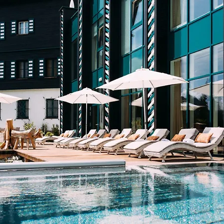 Alpin Sacher מלון זיפלד אין טירול