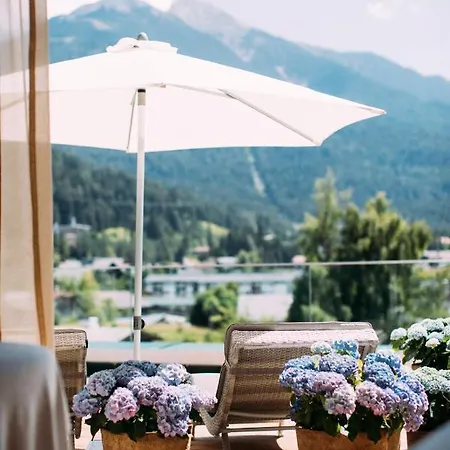 Alpin Sacher מלון זיפלד אין טירול