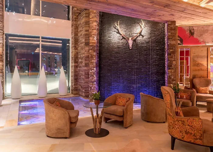 ホテル Alpin Sacher ゼーフェルト・イン・チロル