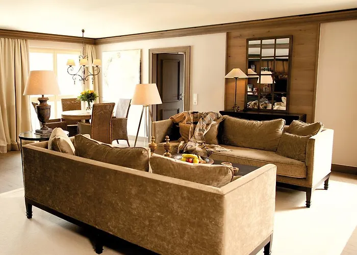 ホテル Alpin Sacher