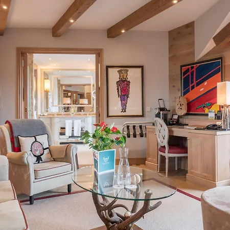 ホテル Alpin Sacher