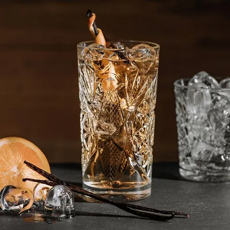 Alpin Sacher ゼーフェルト・イン・チロル