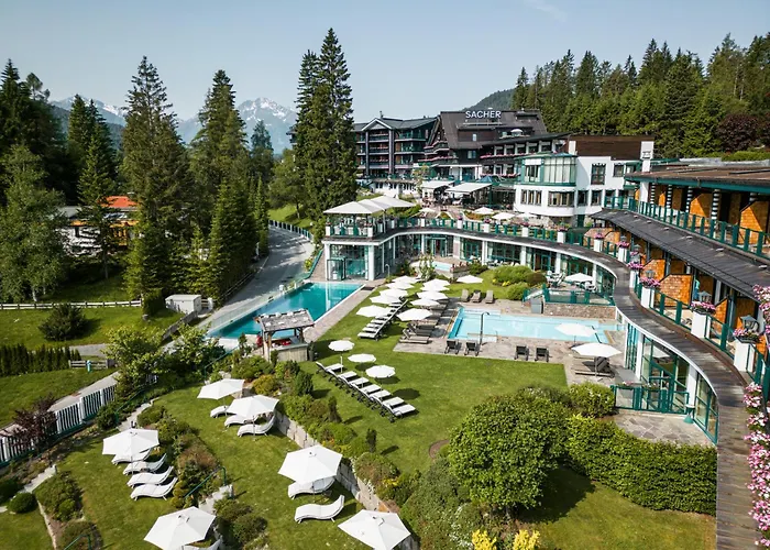 Ξενοδοχείο Alpin Sacher 5*